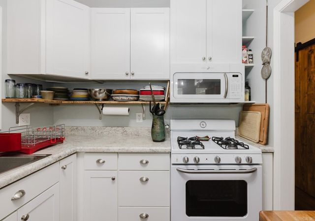 52 Glenmere Drive, Little Rock, AR 72204