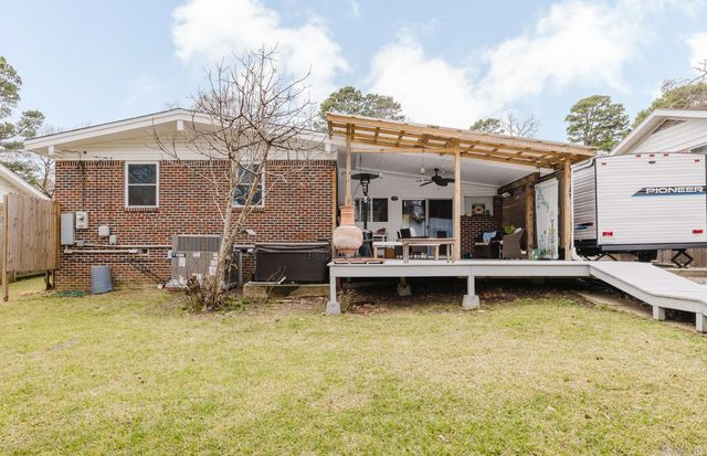 52 Glenmere Drive, Little Rock, AR 72204