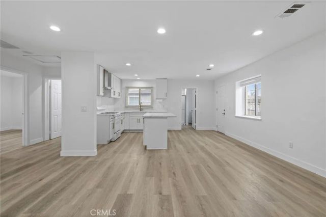 728 N Euclid Street, Santa Ana, CA 92703