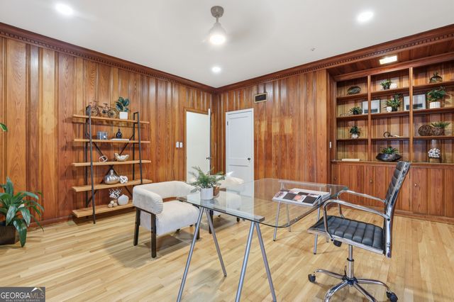 3 Gordonston Avenue, Savannah, GA 31404