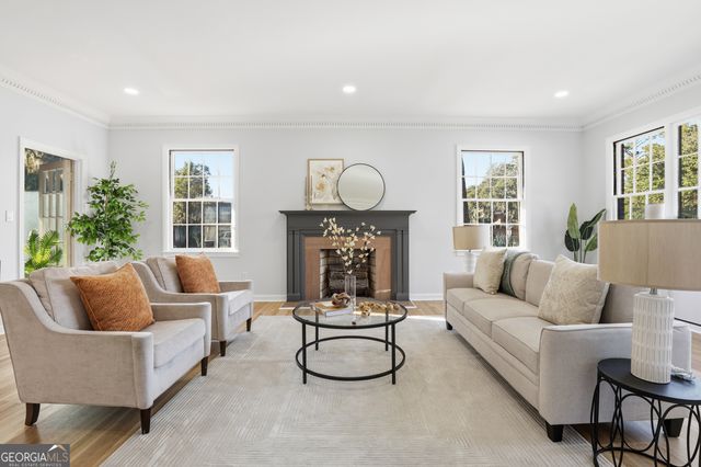 3 Gordonston Avenue, Savannah, GA 31404