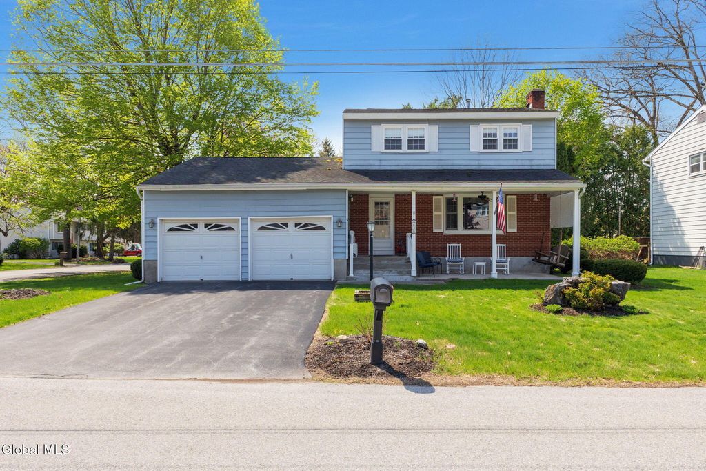 3 Frederick Drive, Saratoga Springs, NY 12866