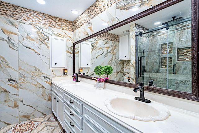 3403 Berry Grove Drive, Spring, TX 77388