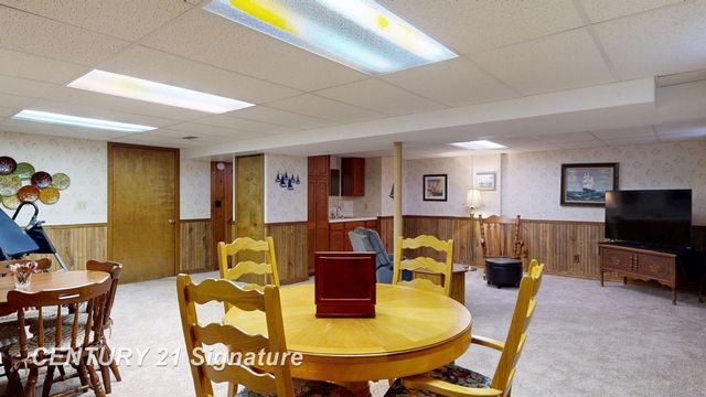 2430 Meadowbrook Lane, Clio, MI 48420