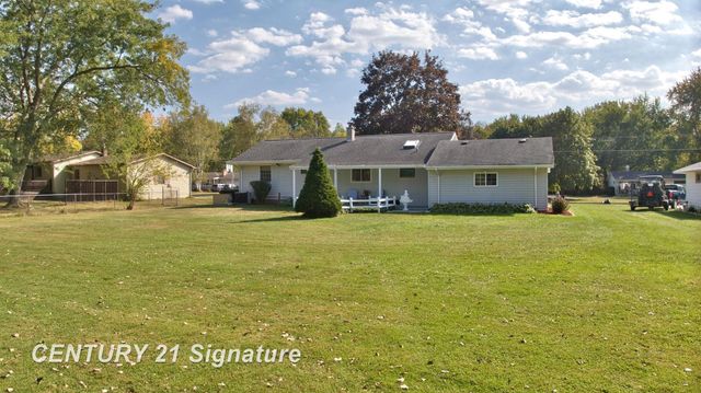 2430 Meadowbrook Lane, Clio, MI 48420