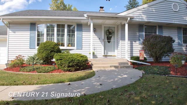 2430 Meadowbrook Lane, Clio, MI 48420