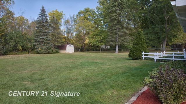 2430 Meadowbrook Lane, Clio, MI 48420