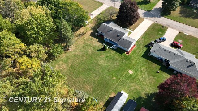 2430 Meadowbrook Lane, Clio, MI 48420