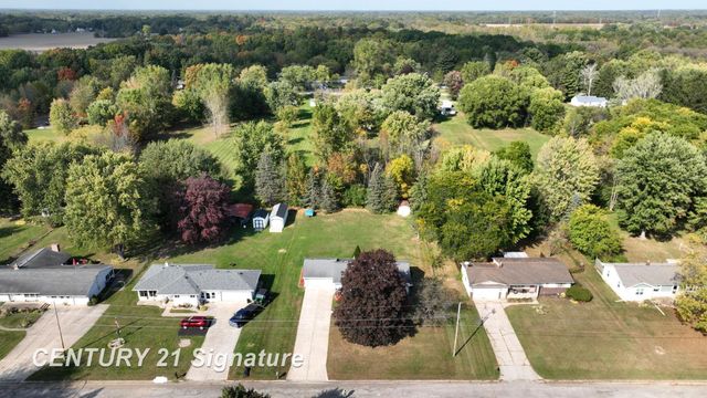 2430 Meadowbrook Lane, Clio, MI 48420