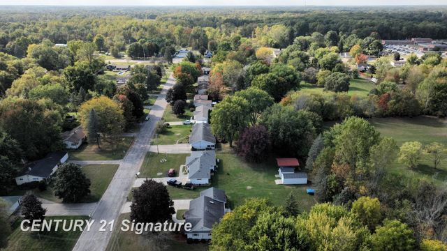 2430 Meadowbrook Lane, Clio, MI 48420