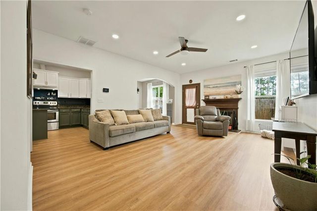 3210 Smith Ridge Trace, Peachtree Corners, GA 30071