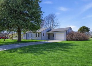 2337 S Holland Avenue, Springfield, MO 65807