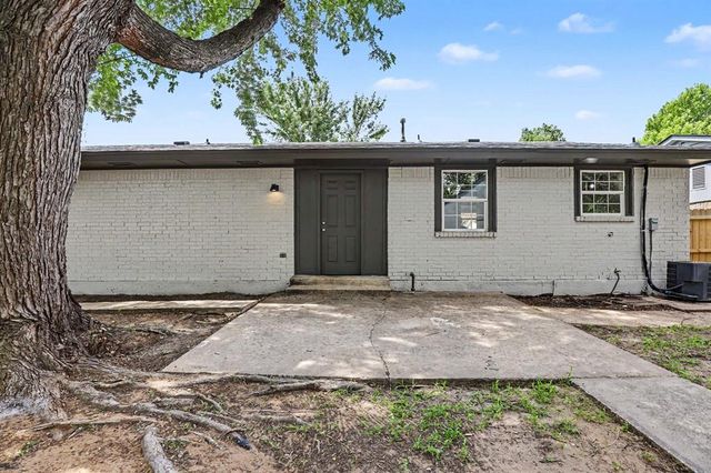 9719 NE 3rd Place, Midwest City, OK 73130
