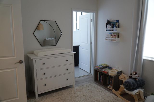 21435 NE 2nd Place, Miami, FL 33161