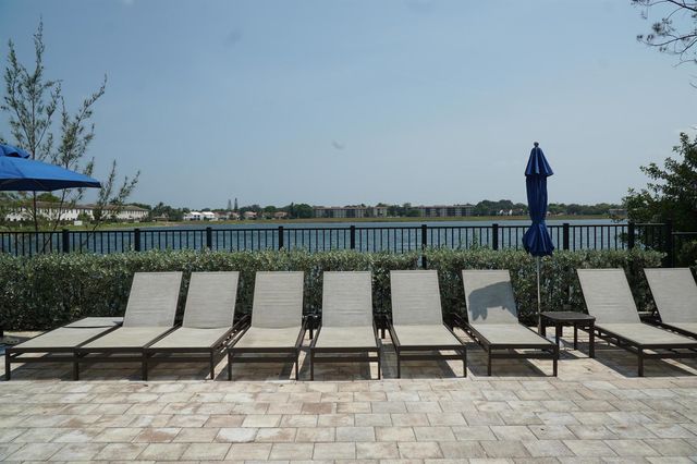 21435 NE 2nd Place, Miami, FL 33161