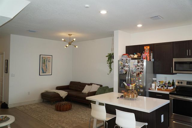 21435 NE 2nd Place, Miami, FL 33161