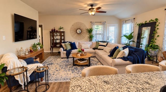 806 Community Way, Royse City, TX 75189