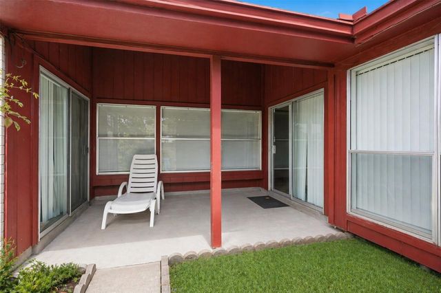 8611 Humphreys Drive, Houston, TX 77083