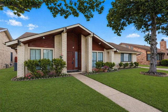 8611 Humphreys Drive, Houston, TX 77083