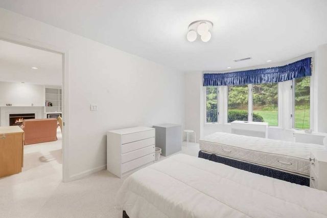 770 Salisbury St 555, Worcester, MA 01609