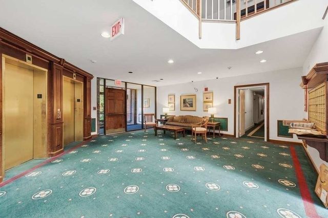 770 Salisbury St 555, Worcester, MA 01609