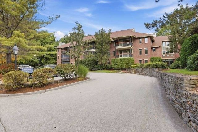 770 Salisbury St 555, Worcester, MA 01609