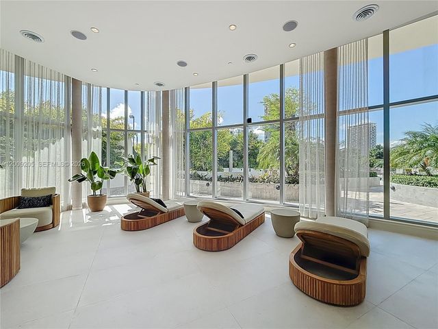 700 NE 24th Street 4904, Miami, FL 33137