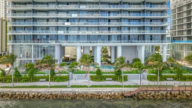 700 NE 24th Street 4904, Miami, FL 33137
