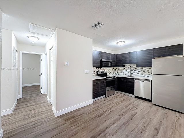 1800 NW 52nd Ave 1800, Lauderhill, FL 33313