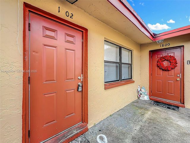 1800 NW 52nd Ave 1800, Lauderhill, FL 33313