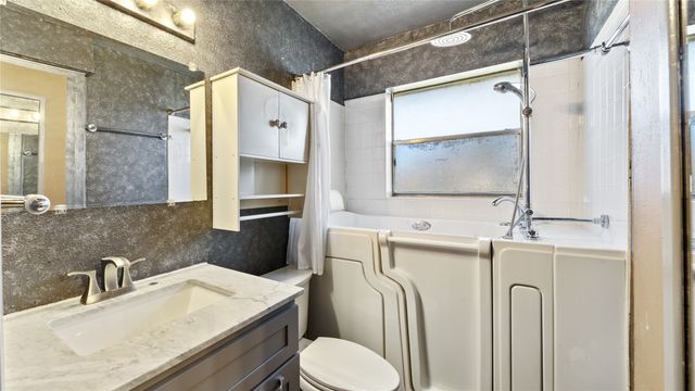 710 Catherine Lane, Seagoville, TX 75159