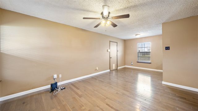 710 Catherine Lane, Seagoville, TX 75159