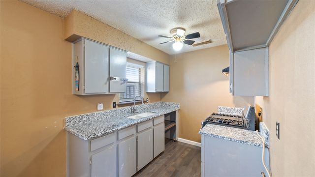 710 Catherine Lane, Seagoville, TX 75159
