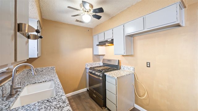 710 Catherine Lane, Seagoville, TX 75159