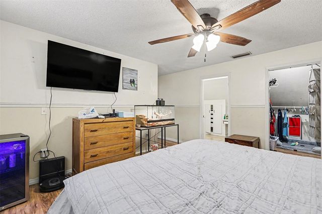 5223 17TH STREET COURT E, Bradenton, FL 34203