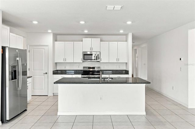 5375 BLUE HORIZON WAY, Wimauma, FL 33598