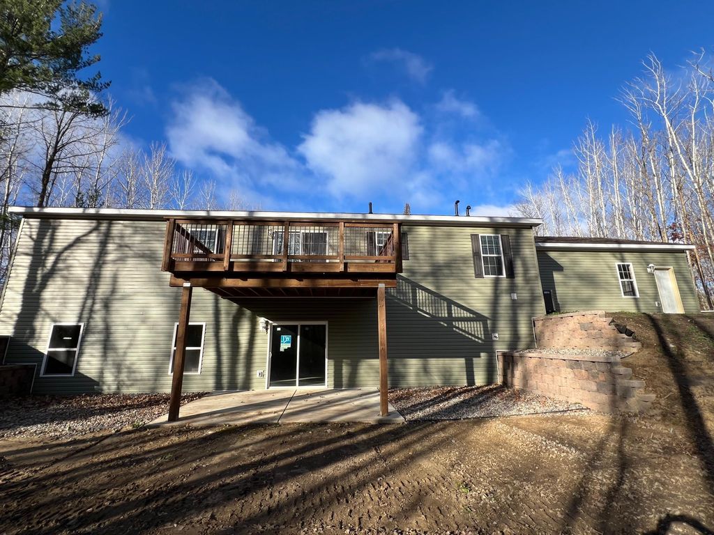 8400 Cedar Crest Loop NW, Shingobee Twp, MN 56484