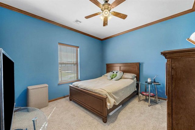 7306 SW Pecan Meadow Dr, Lawton, OK 73505