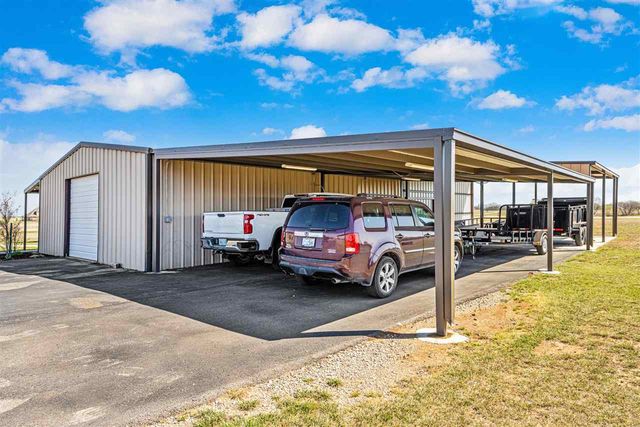 7306 SW Pecan Meadow Dr, Lawton, OK 73505