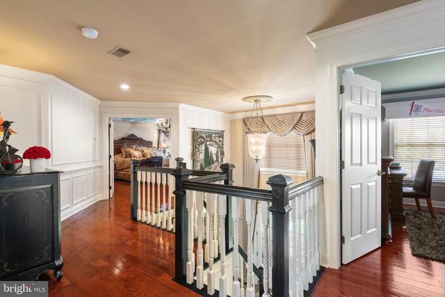 93 HEARTHSTONE CIR, Phoenixville, PA 19460