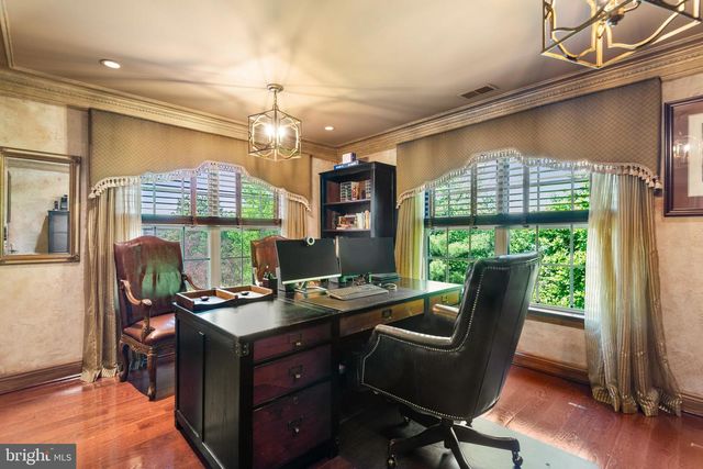 93 HEARTHSTONE CIR, Phoenixville, PA 19460