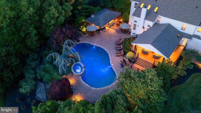 93 HEARTHSTONE CIR, Phoenixville, PA 19460