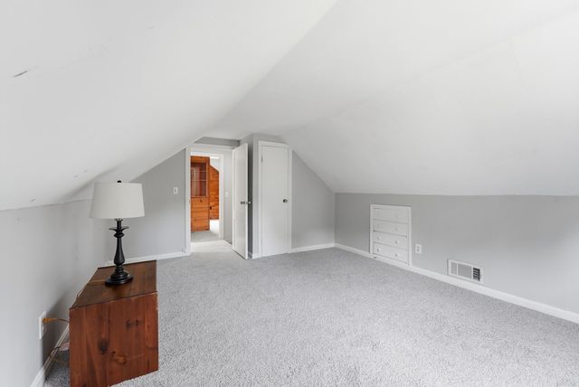 73 Edmund St, East Longmeadow, MA 01028