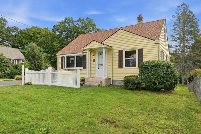 73 Edmund St, East Longmeadow, MA 01028