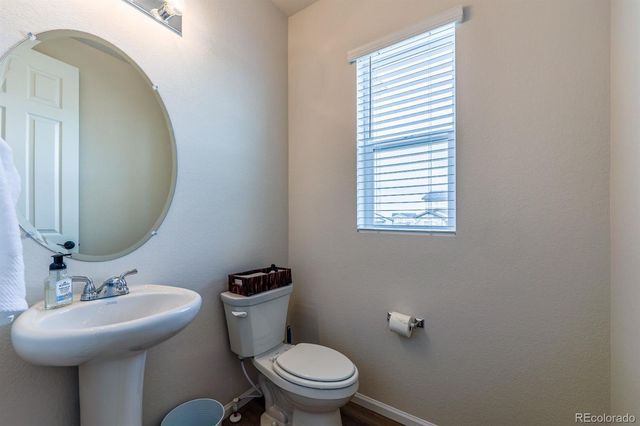 75 S Uriah Street, Aurora, CO 80018