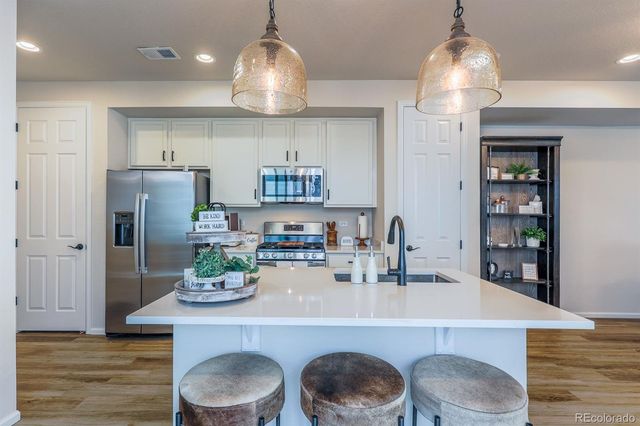 75 S Uriah Street, Aurora, CO 80018