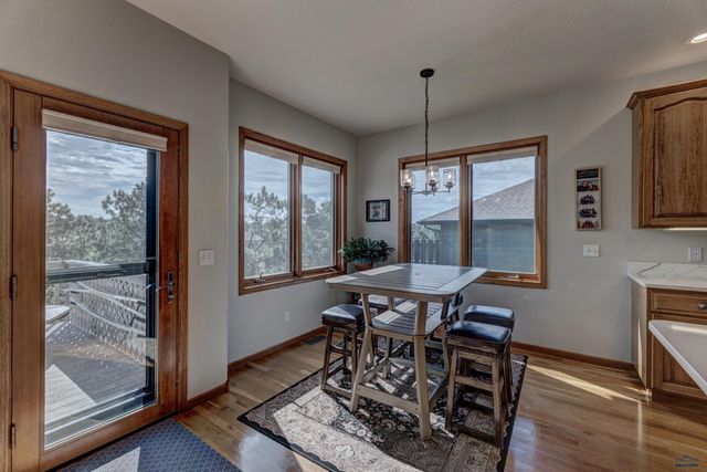 6828 MUIRFIELD DR, Rapid City, SD 57702