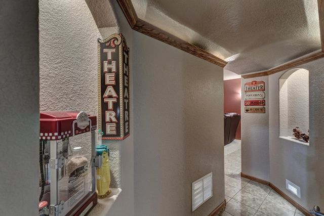 6828 MUIRFIELD DR, Rapid City, SD 57702