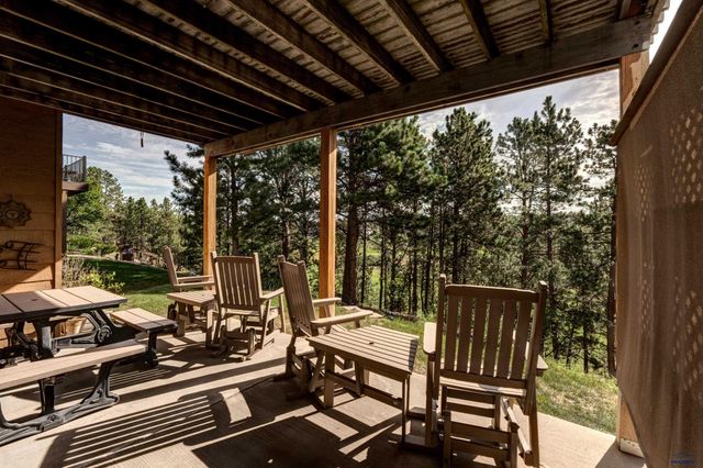 6828 MUIRFIELD DR, Rapid City, SD 57702