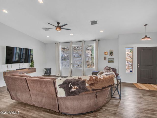 3443 W JOY RANCH Road, Phoenix, AZ 85086